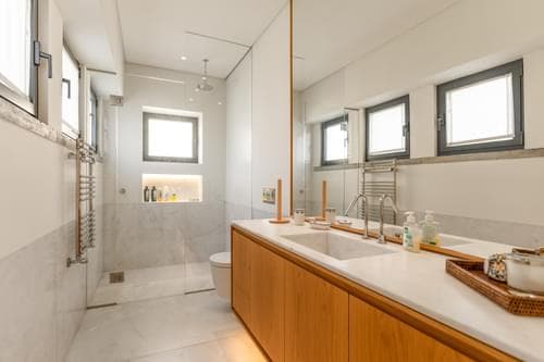 PF42023 - Moradia Isolada T7 com piscina, Santo Amaro de Oeiras, Oeiras - Imagem 36