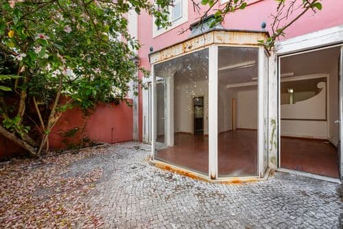 PF41389 - Apartamento T0 com terraço, Lapa, Lisboa - Imagem 3