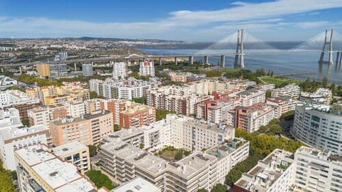 PF41589 - Duplex T2 com jardim, Parque das Nações, Lisboa - Imagem 8