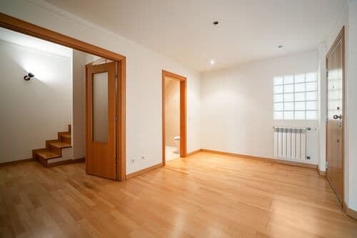 PF41589 - Duplex T2 com jardim, Parque das Nações, Lisboa - Imagem 16