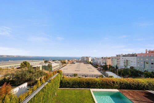 PF41324 - Moradia Isolada T3 + 1 com piscina, Parque dos Poetas, Oeiras - Imagem 2