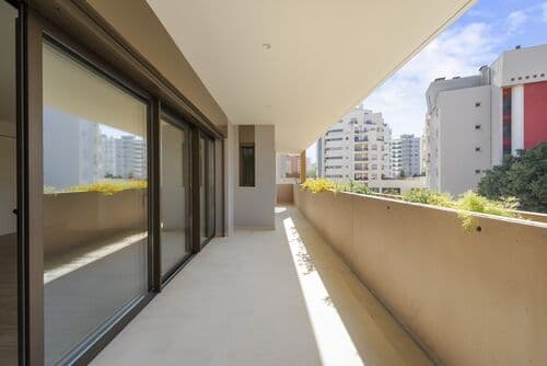 PF42020 - Apartamento T2 com piscina, Telheiras, Lisboa - Imagem 10
