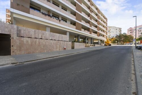 PF42020 - Apartamento T2 com piscina, Telheiras, Lisboa - Imagem 39